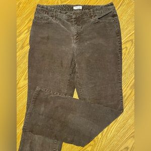Women’s Arizona corduroy jeans.